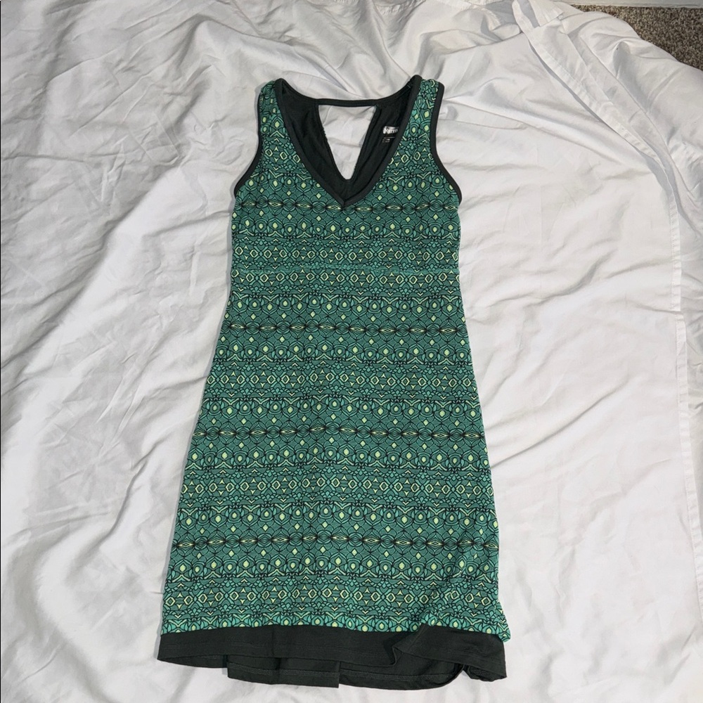 Marmot Elegant Green Patterned Sleeveless Dress size Small NWOT